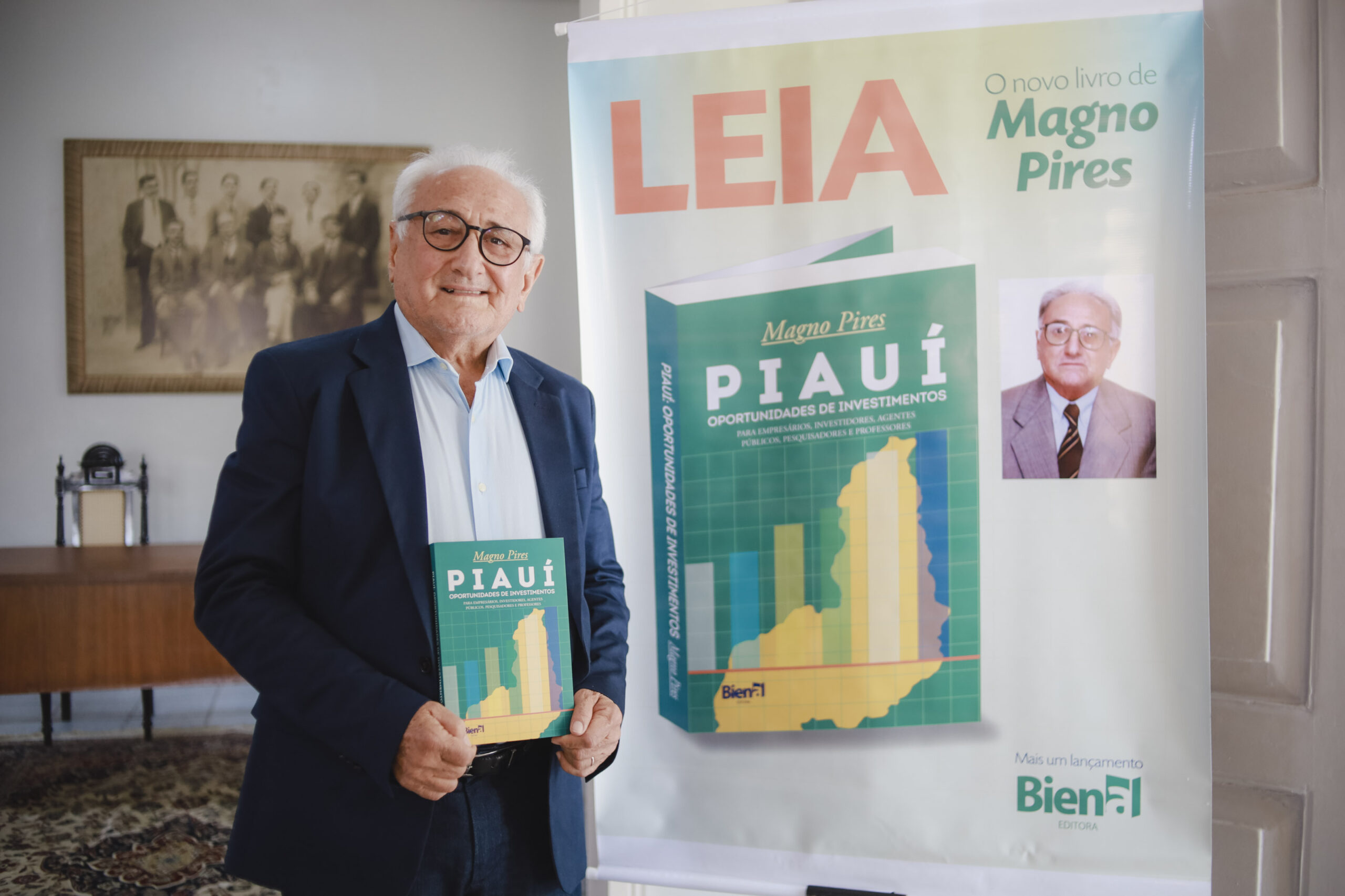 Magno Pires lança novo livro.