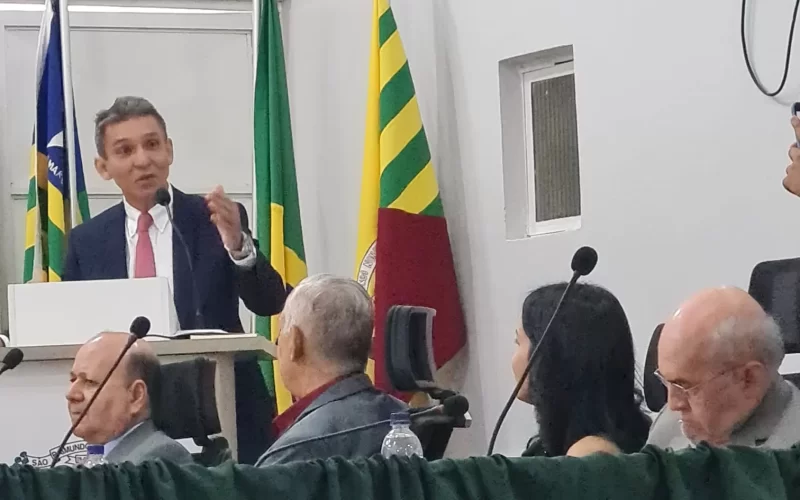Desembargador Boson na Câmara Municipal de São Raimundo Nonato.